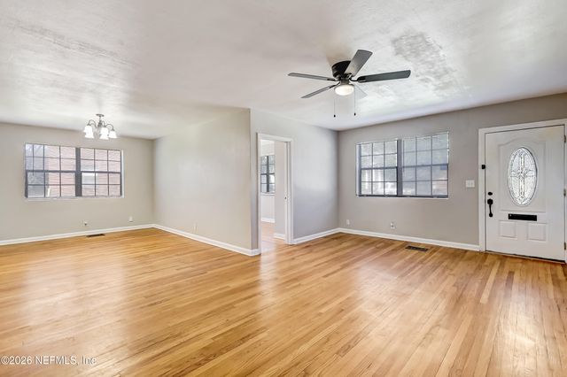 3116 BELDEN Circle, Jacksonville, FL 32207