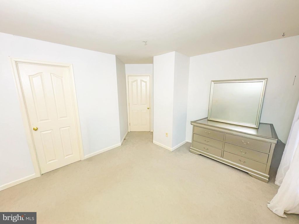 Image 25 of property listing at 7504 CAILEN CT, Beltsville, MD 20705