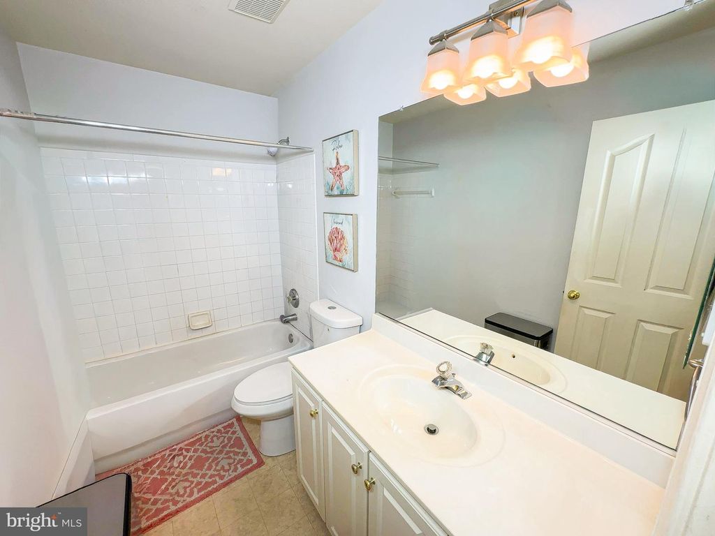 Image 39 of property listing at 7504 CAILEN CT, Beltsville, MD 20705