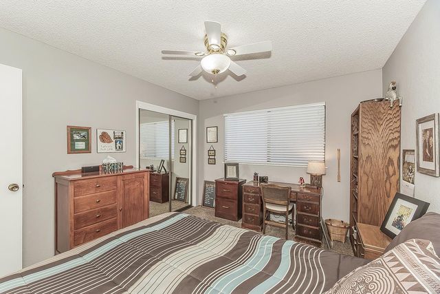 833 E El Paso Avenue N, Fresno, CA 93720