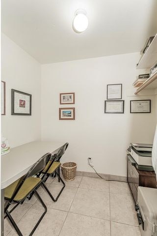 833 E El Paso Avenue N, Fresno, CA 93720