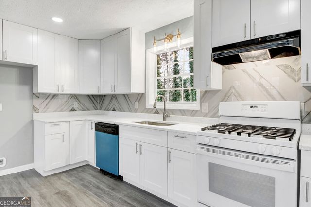 368 Nottingham Way SW, Marietta, GA 30064