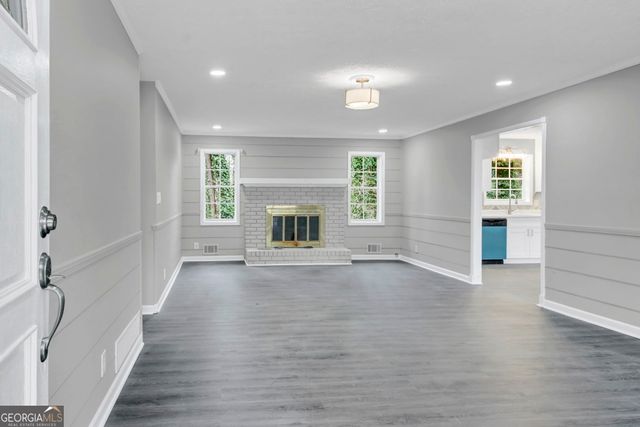 368 Nottingham Way SW, Marietta, GA 30064