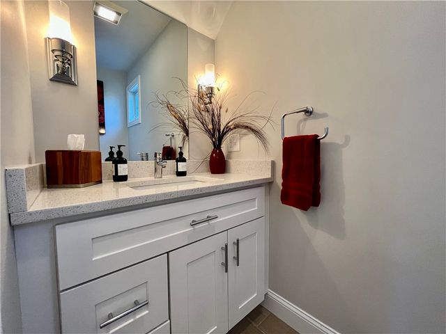 24 Stockholm Street, Newport, RI 02840