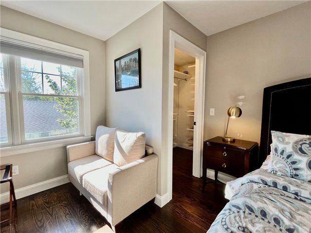 24 Stockholm Street, Newport, RI 02840