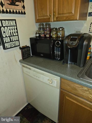 71 LANCASTER EST, Mount Joy, PA 17552