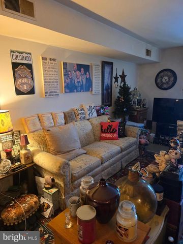 71 LANCASTER EST, Mount Joy, PA 17552