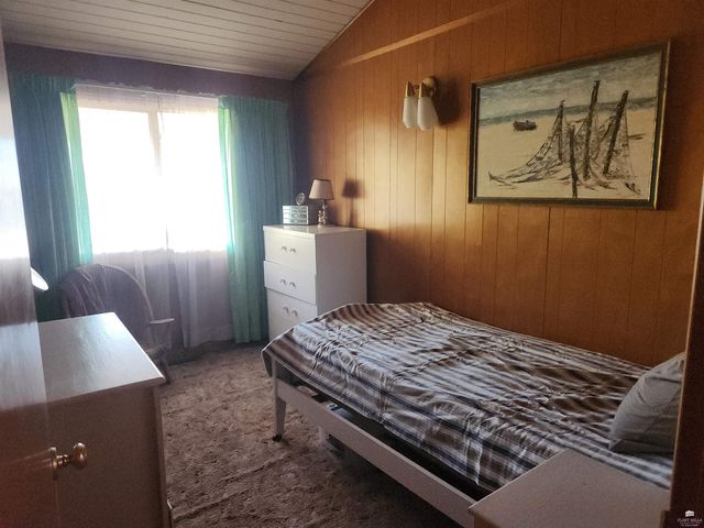 9226 Blue Ridge Road, Manhattan, KS 66503