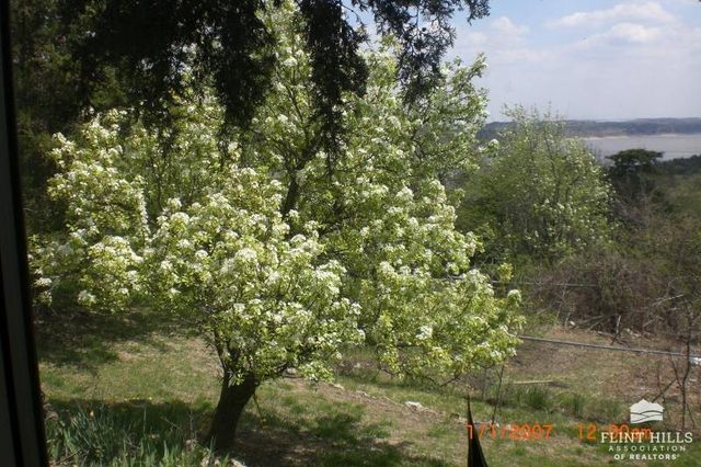 9226 Blue Ridge Road, Manhattan, KS 66503