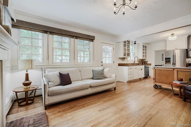 902 Main Street, Georgetown, CO 80444