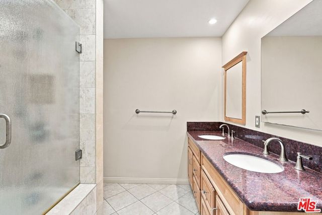 8845 Glider Avenue, Los Angeles, CA 90045