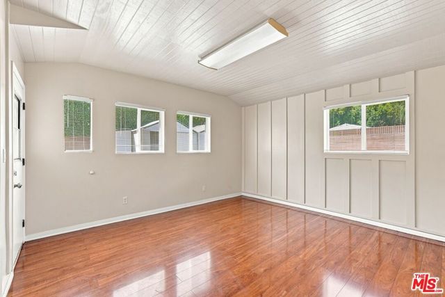 8845 Glider Avenue, Los Angeles, CA 90045