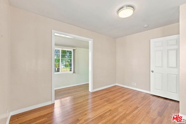 8845 Glider Avenue, Los Angeles, CA 90045