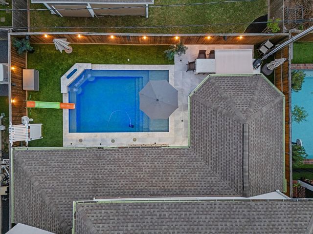 1835 Hewitt Drive, Houston, TX 77018