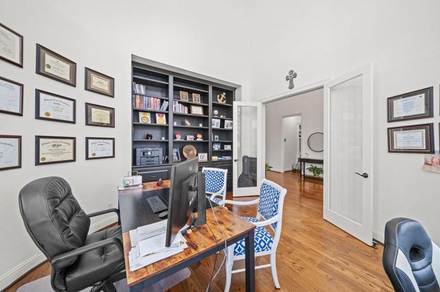 1835 Hewitt Drive, Houston, TX 77018