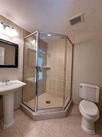 409 SW 5th St, Fort Lauderdale, FL 33315