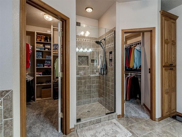 418 N Chisholm Trail Way, Mustang, OK 73064