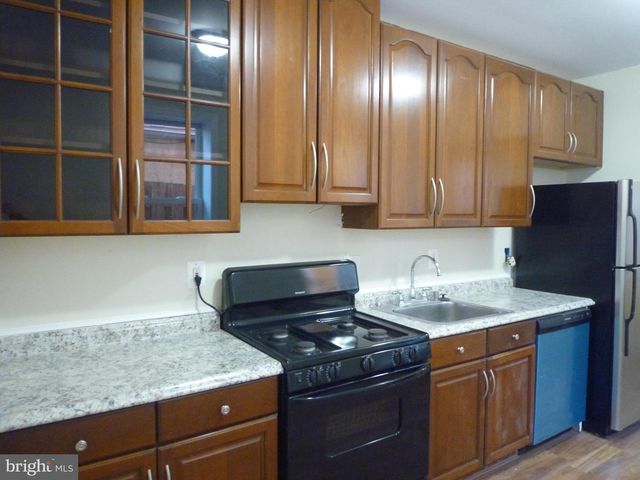 504 S WASHINGTON ST, Baltimore, MD 21231