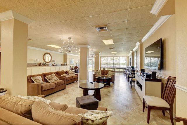 2121 N Ocean Boulevard 705e, Boca Raton, FL 33431