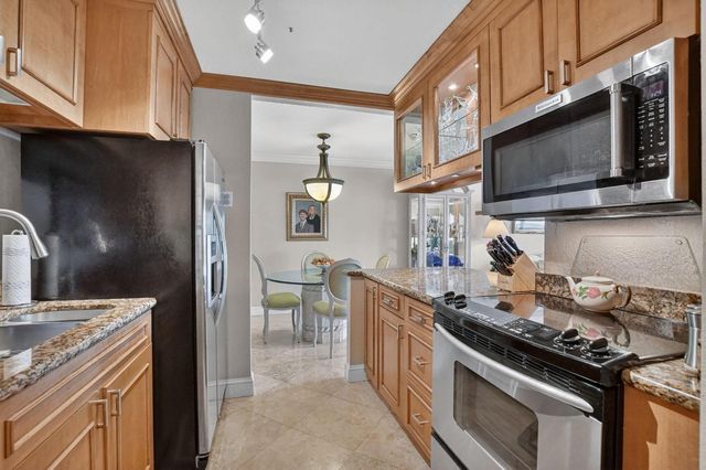2121 N Ocean Boulevard 705e, Boca Raton, FL 33431