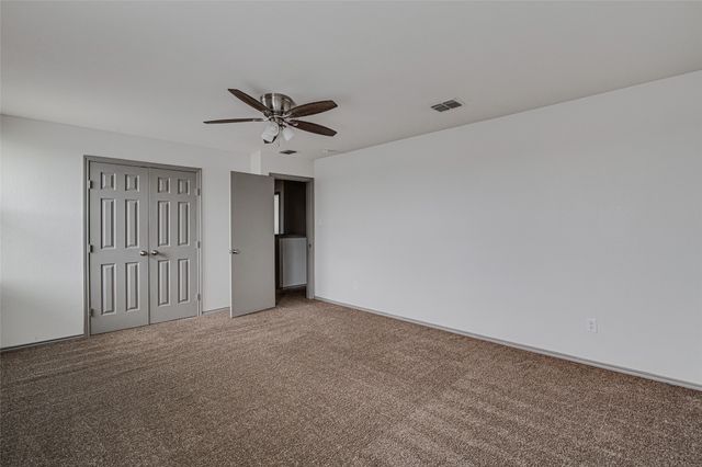 1420 Krista Drive, Burleson, TX 76028