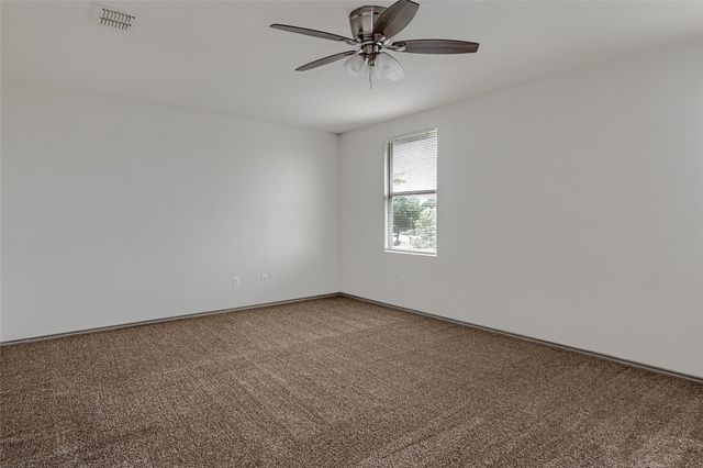 1420 Krista Drive, Burleson, TX 76028