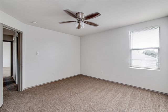 1420 Krista Drive, Burleson, TX 76028