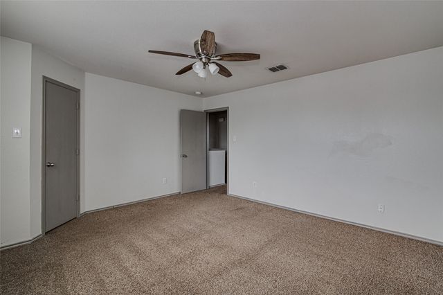 1420 Krista Drive, Burleson, TX 76028