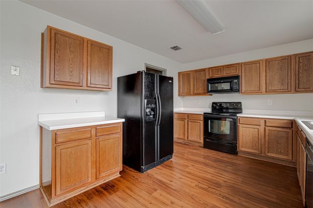 1420 Krista Drive, Burleson, TX 76028