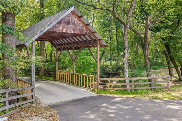 3608 Sunflower Drive, Buford, GA 30519