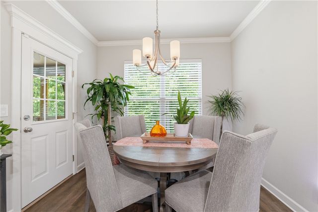 4 Aston Circle, Bella Vista, AR 72714