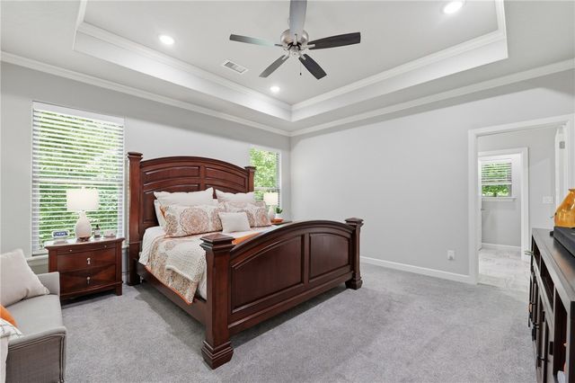 4 Aston Circle, Bella Vista, AR 72714
