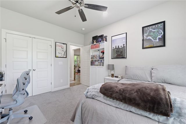 4 Aston Circle, Bella Vista, AR 72714