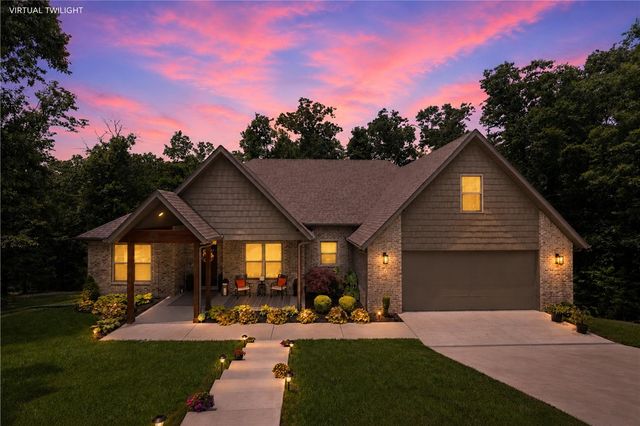 4 Aston Circle, Bella Vista, AR 72714