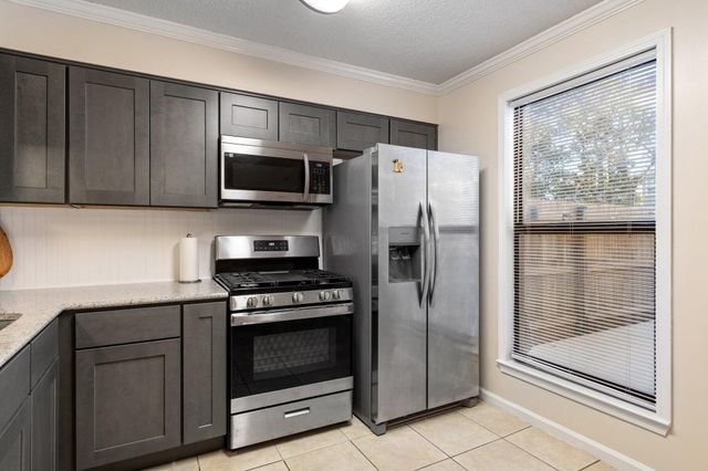 114 4Th Avenue, Shalimar, FL 32579