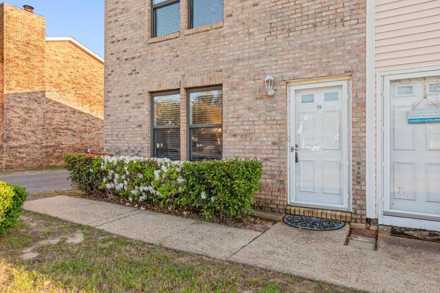 114 4Th Avenue, Shalimar, FL 32579