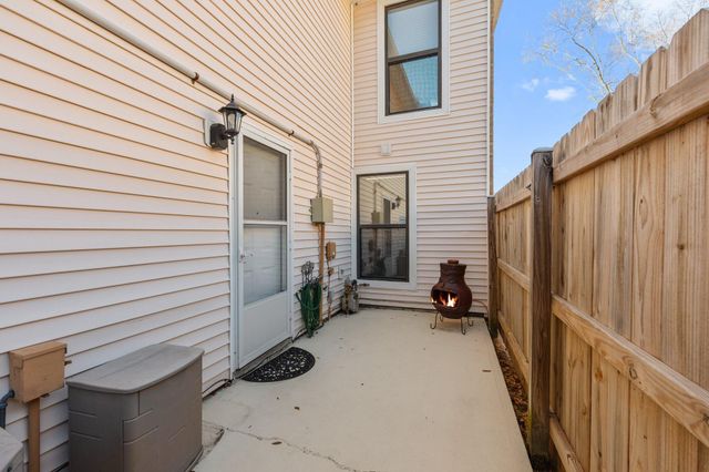 114 4Th Avenue, Shalimar, FL 32579