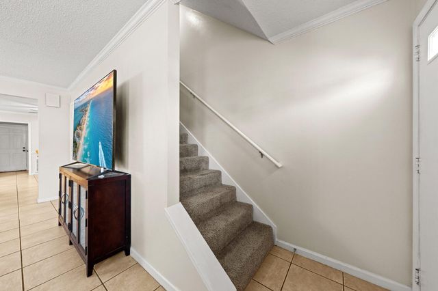 114 4Th Avenue, Shalimar, FL 32579