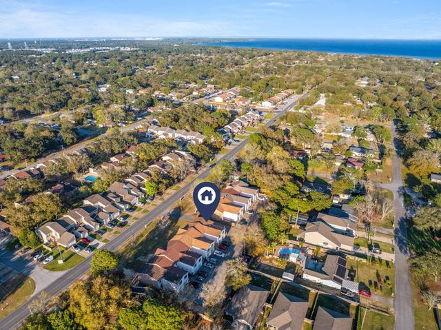 114 4Th Avenue, Shalimar, FL 32579