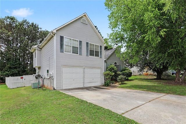 10617 Barberry Drive, Hampton, GA 30228