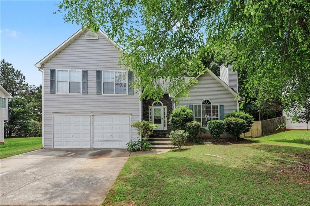 10617 Barberry Drive, Hampton, GA 30228