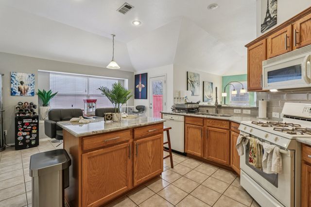 7038 Panavision Trail, Dallas, TX 75249