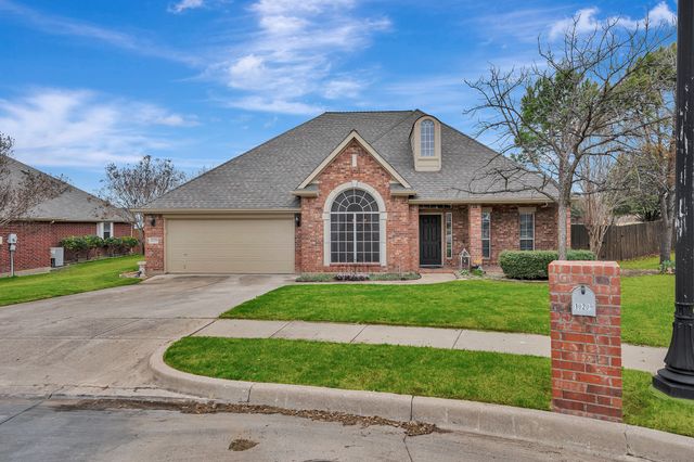 10209 Oldfield Court, Fort Worth, TX 76244