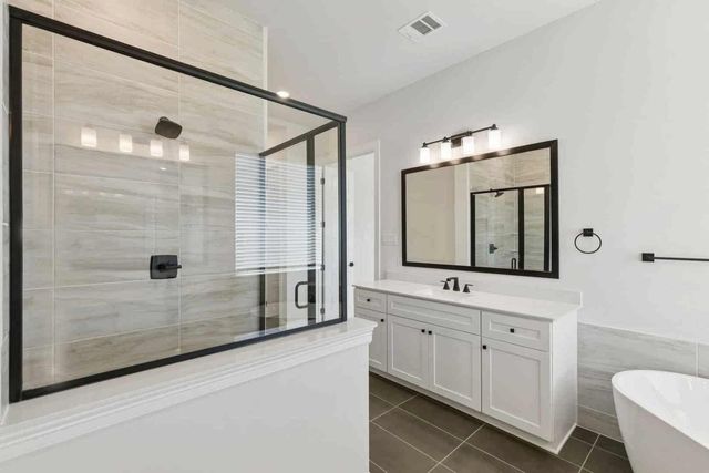 4321 Biddle Street, Midlothian, TX 76065