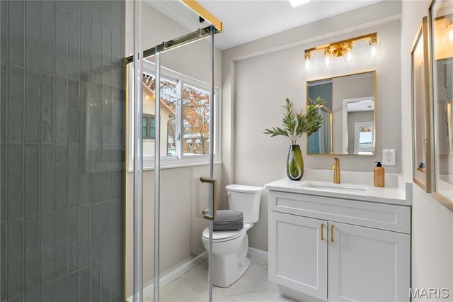 7206 Richmond Place, St Louis, MO 63143