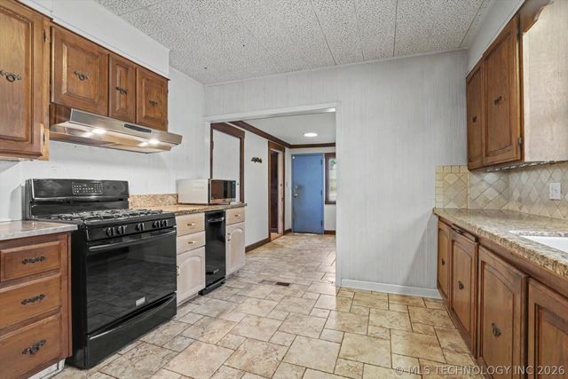 1606 S Denver Avenue, Tulsa, OK 74119