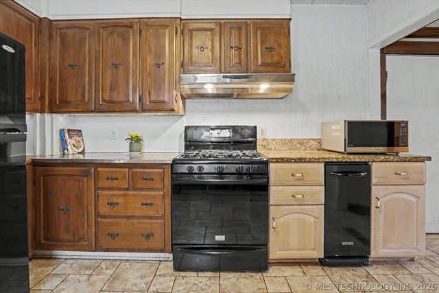 1606 S Denver Avenue, Tulsa, OK 74119