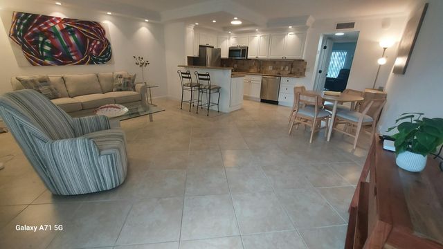 1072 Yarmouth Drive, Boca Raton, FL 33434