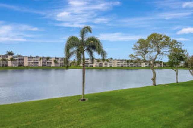 1072 Yarmouth Drive, Boca Raton, FL 33434