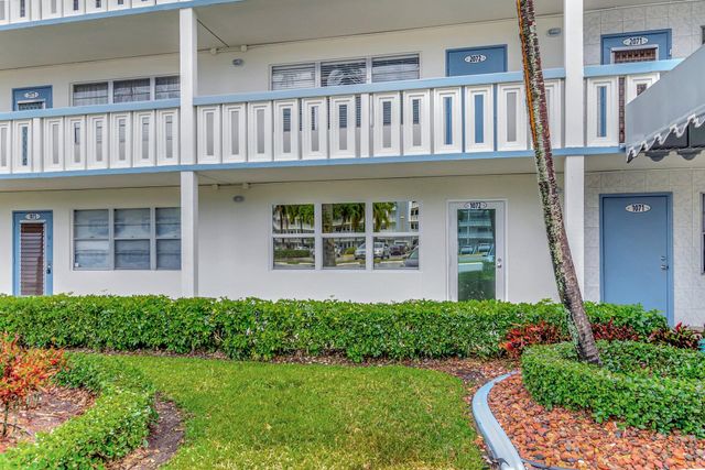 1072 Yarmouth Drive, Boca Raton, FL 33434